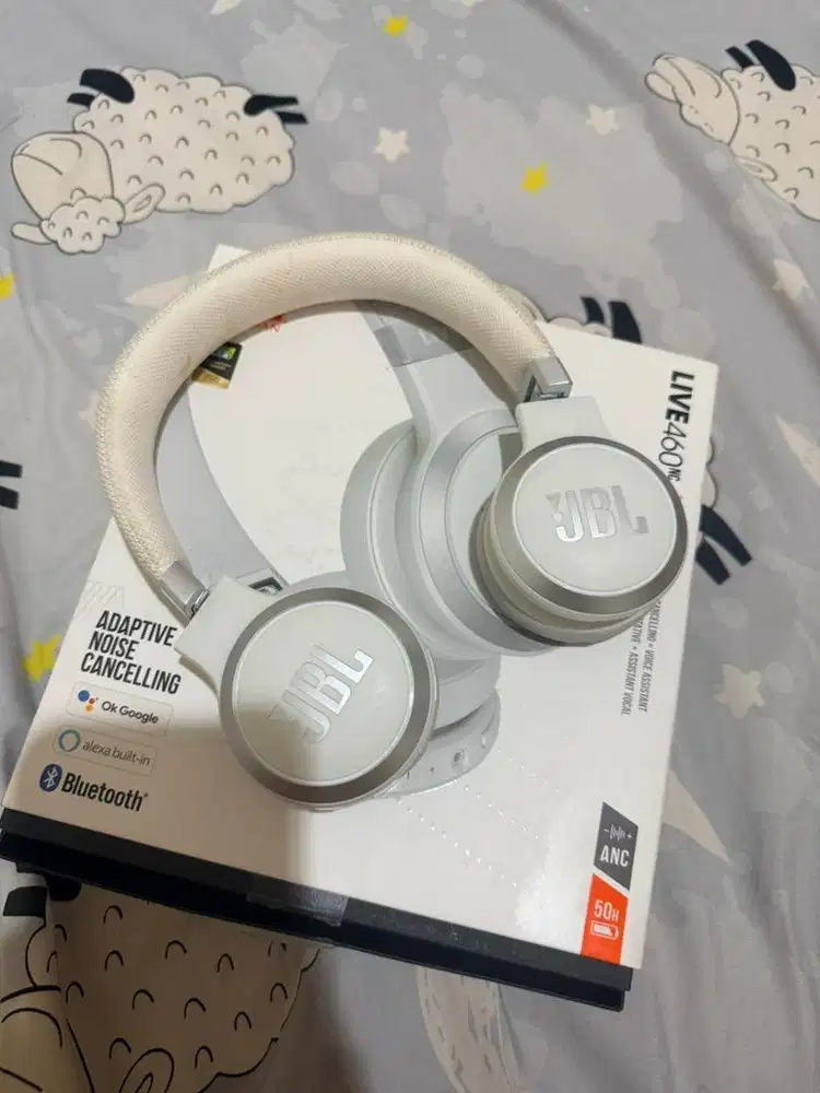 Prelove JBL LIVE 460NC White