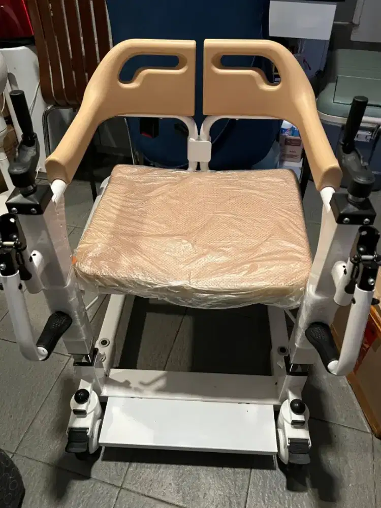 Kursi Roda Transfer Pasien BAB Transport Commode Chair Semi Hidrolik
