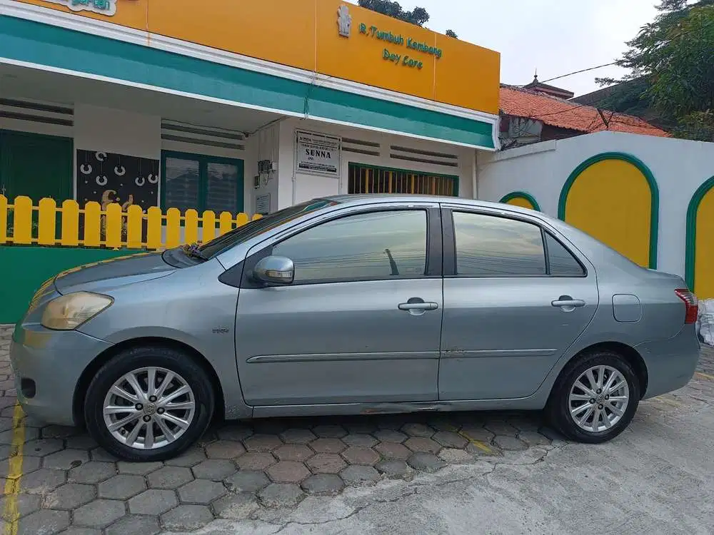 Toyota Vios 2010 Bensin