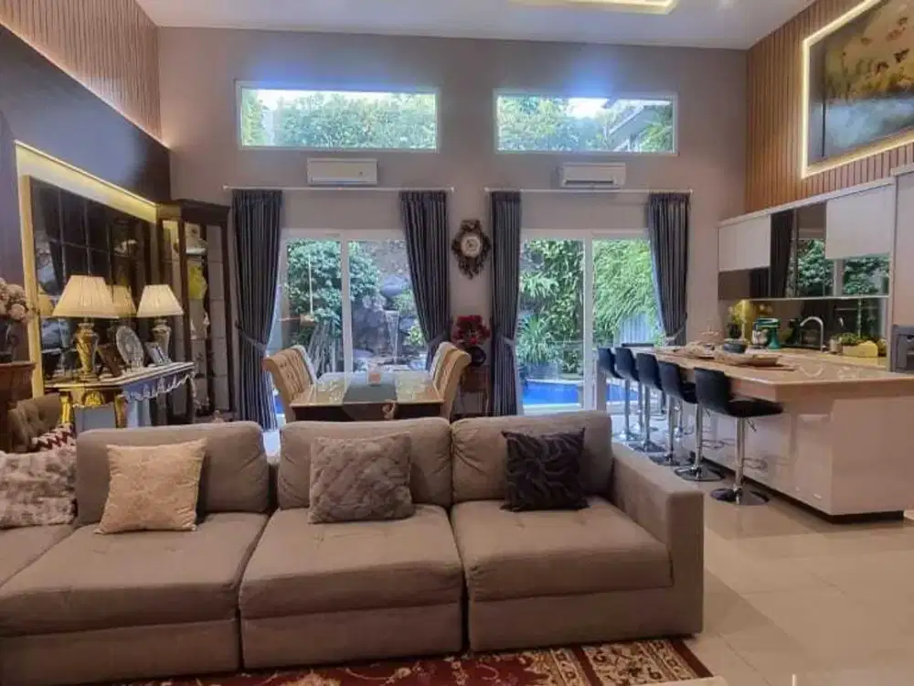 Jual Rumah Mewah Area Giriloka , BSD.