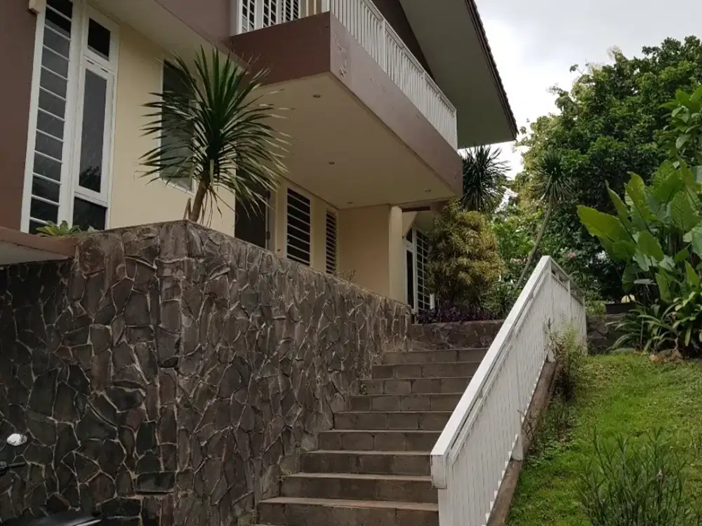 Rumah Siap Huni Bebas Banjir di Duta Permai 3, Pondok Indah