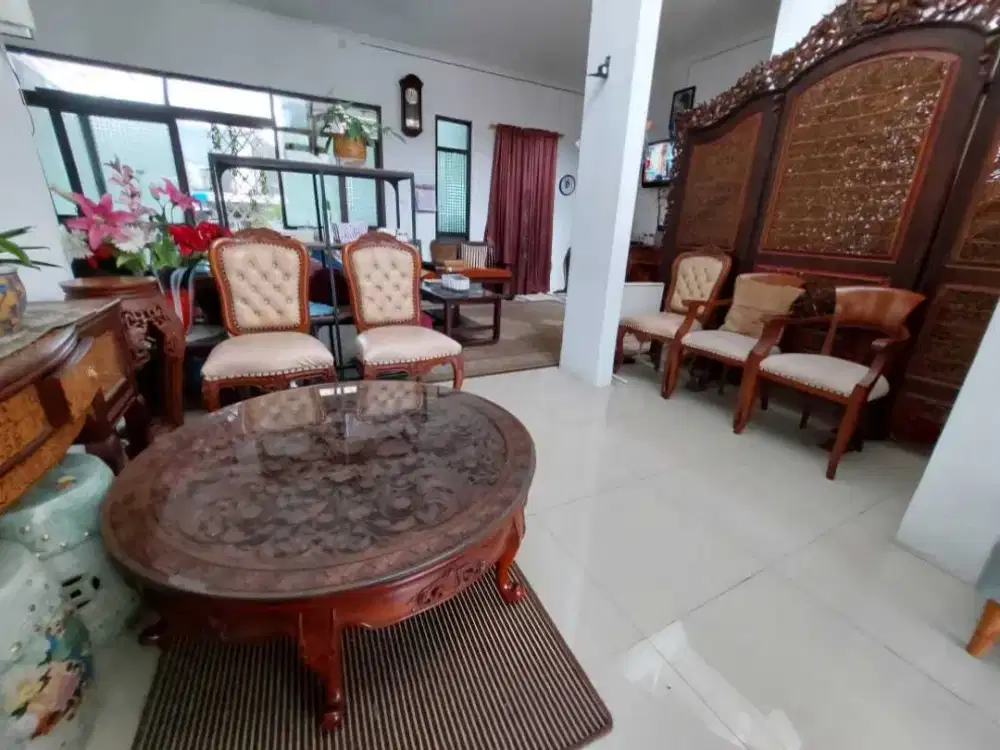 Rumah 2 lantai  Kencana Loka, BSD, Tangerang Selatan