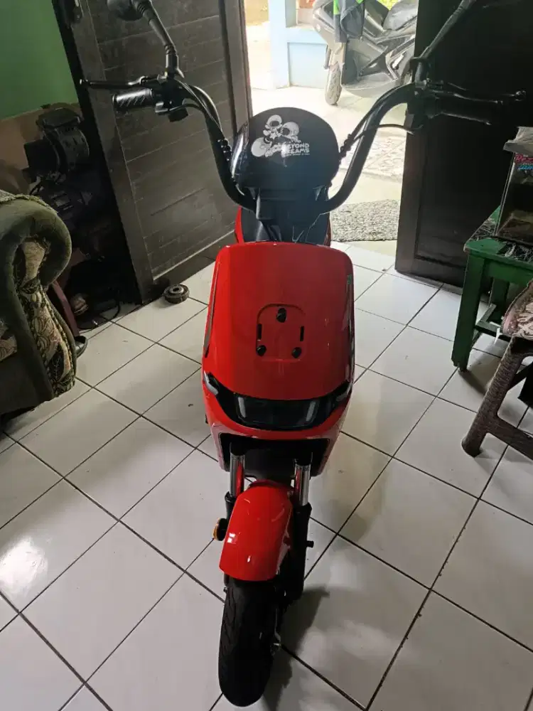 Sepeda Listrik Agathos AE-370 siap pakai