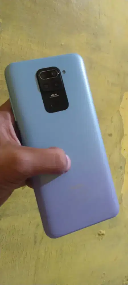 Minusan..Sinyal.. sidik jari..kemera depan of..WiFi Lancar Ram 6/128