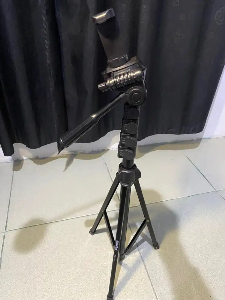 Tripot Neepho 2558