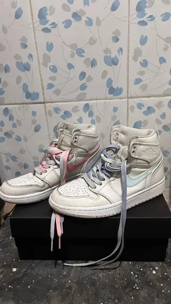 Sepatu Nike Air Jordan 1 mid gs multicolor swoosh