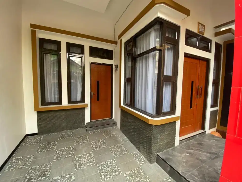 DIJUAL RUMAH DI JL.KENANGA KALISARI PS REBO JAKARTA TIMUR