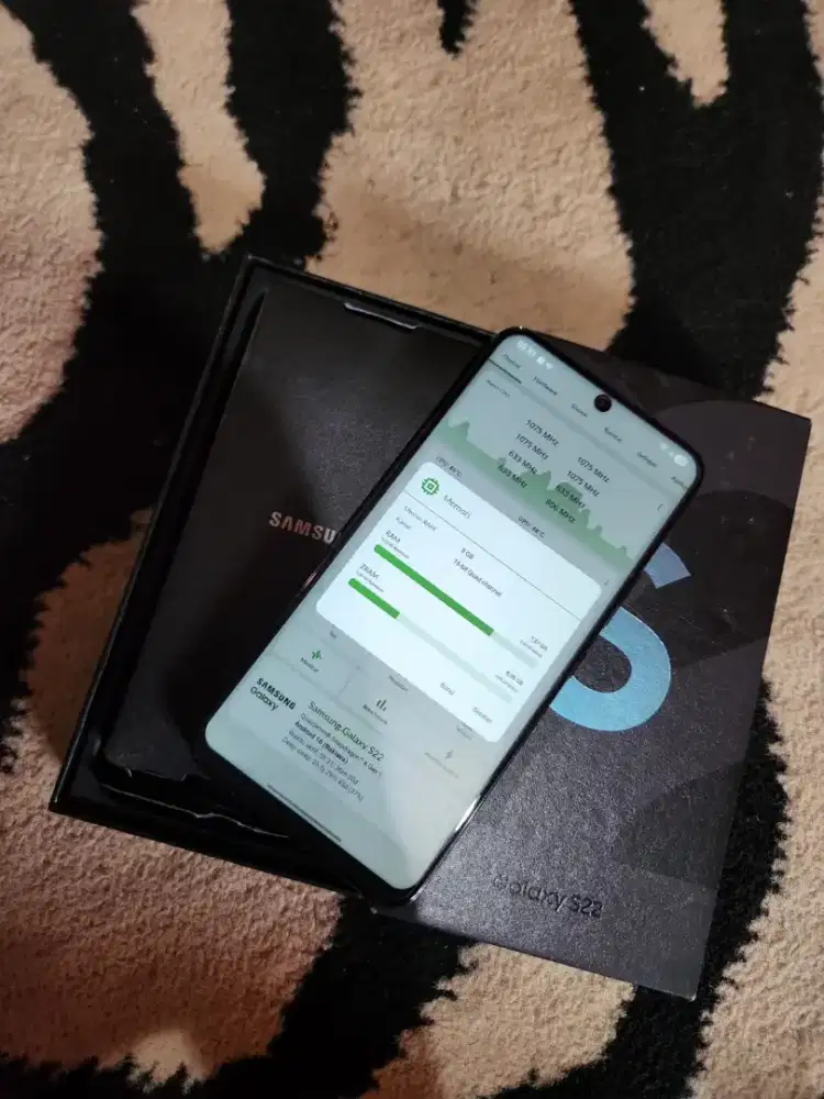 samsung s22 8/128gb sein