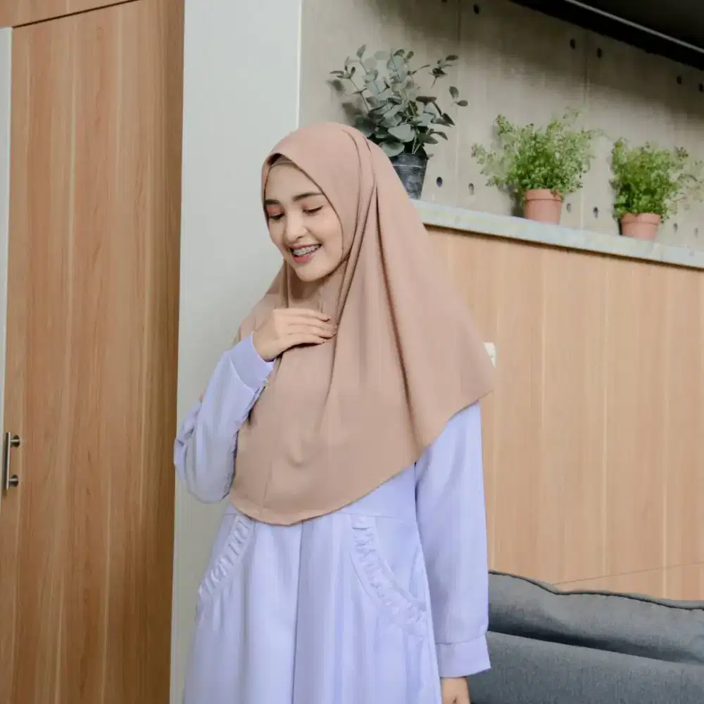 Hijab Bandanaira Jersey Premium | Khimar Instan Nyaman, Adem