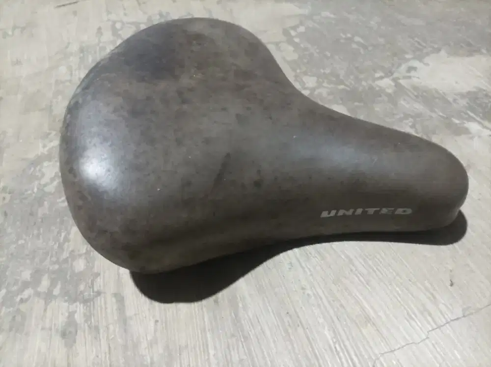 Sadel Saddle Jok Sepeda United SD-2670 Grey Abu Double Per Mini Lipat