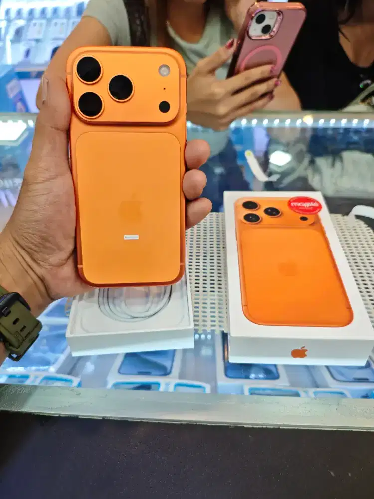 Iphone 17 Pro 256GB resmi iBox ,cash dan cicilan cukup KTP