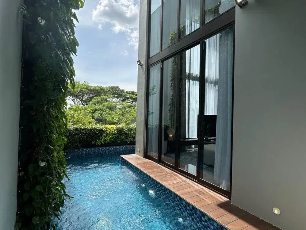 ARDEA SUMMARECON SERPONG - LUXURY HOME WITH PRIVATE SWIMMING POOL!