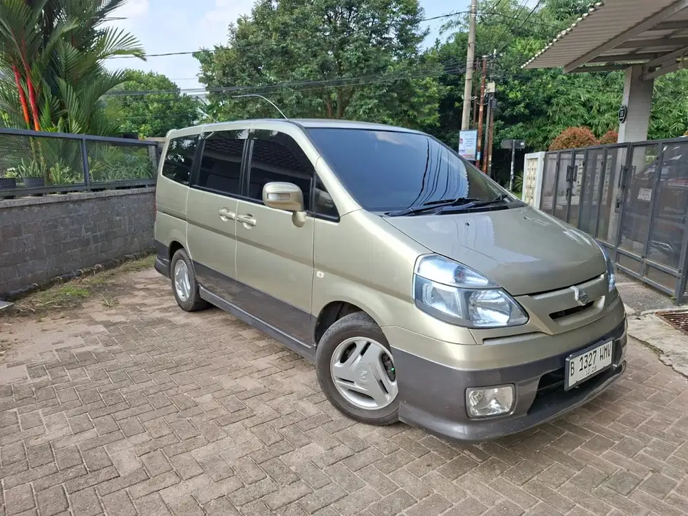 Serena C24 2006 JDM