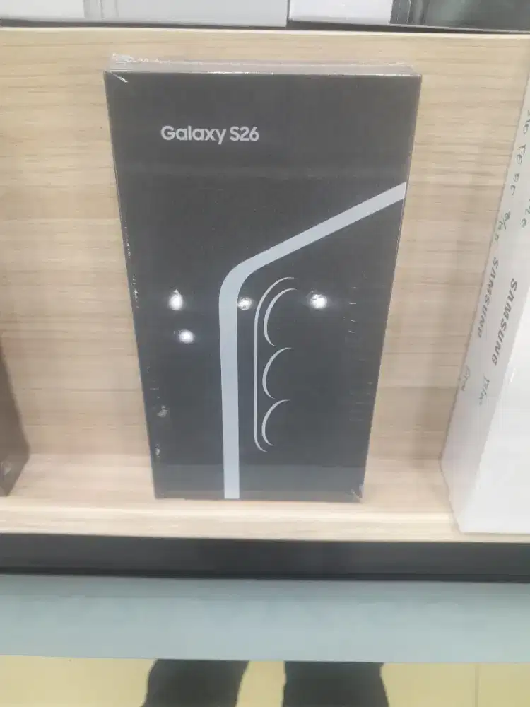 SAMSUNG S26 12/512. UNIT NEW SEGEL, BANTING HARGA POLL, KREDIT BUNGA0%