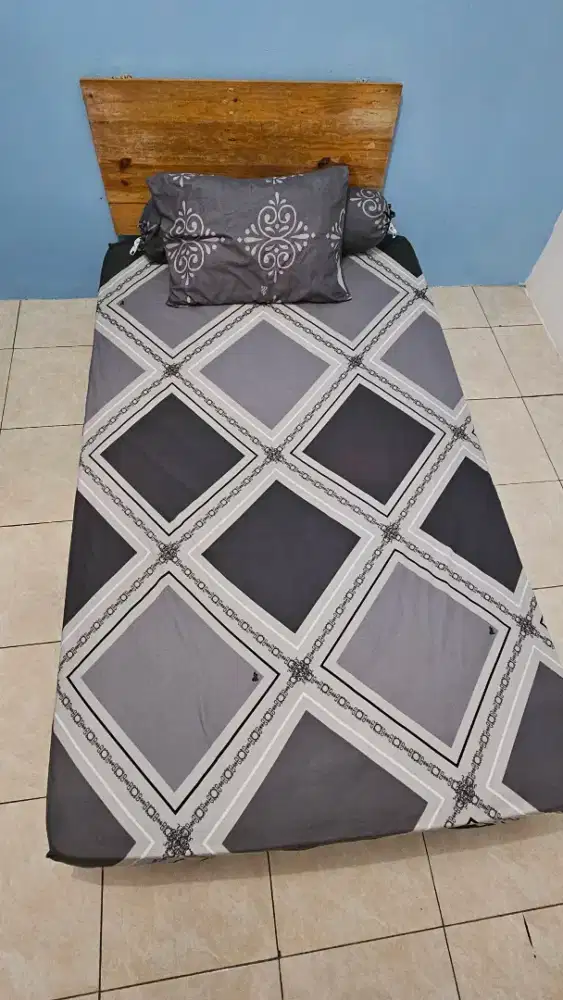 DIJUAL KASUR SPRING BED 120 x 200 cm. ROYAL FOAM. FIBERTECH.