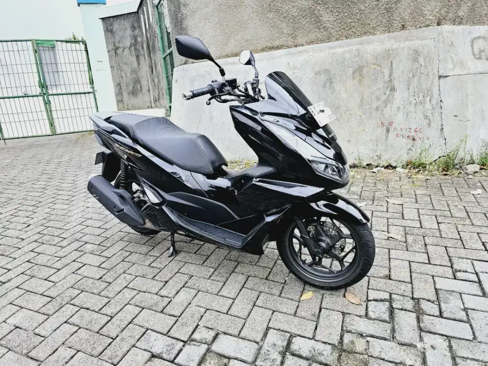 MENERIMA CASH KREDIT & TUKAR TAMBAH HONDA PCX 160 CBS DP CUMA 2 JUTA