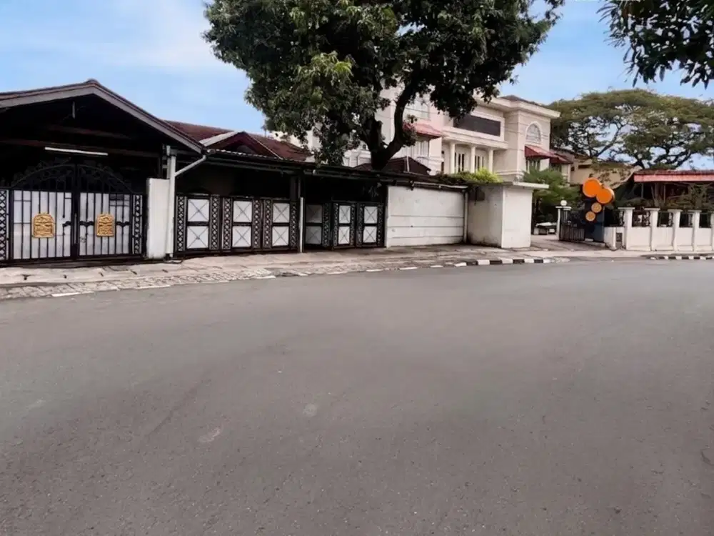 Punya aset di Jalan Raya Utama Tebet? Strategisnya nggak main-main!