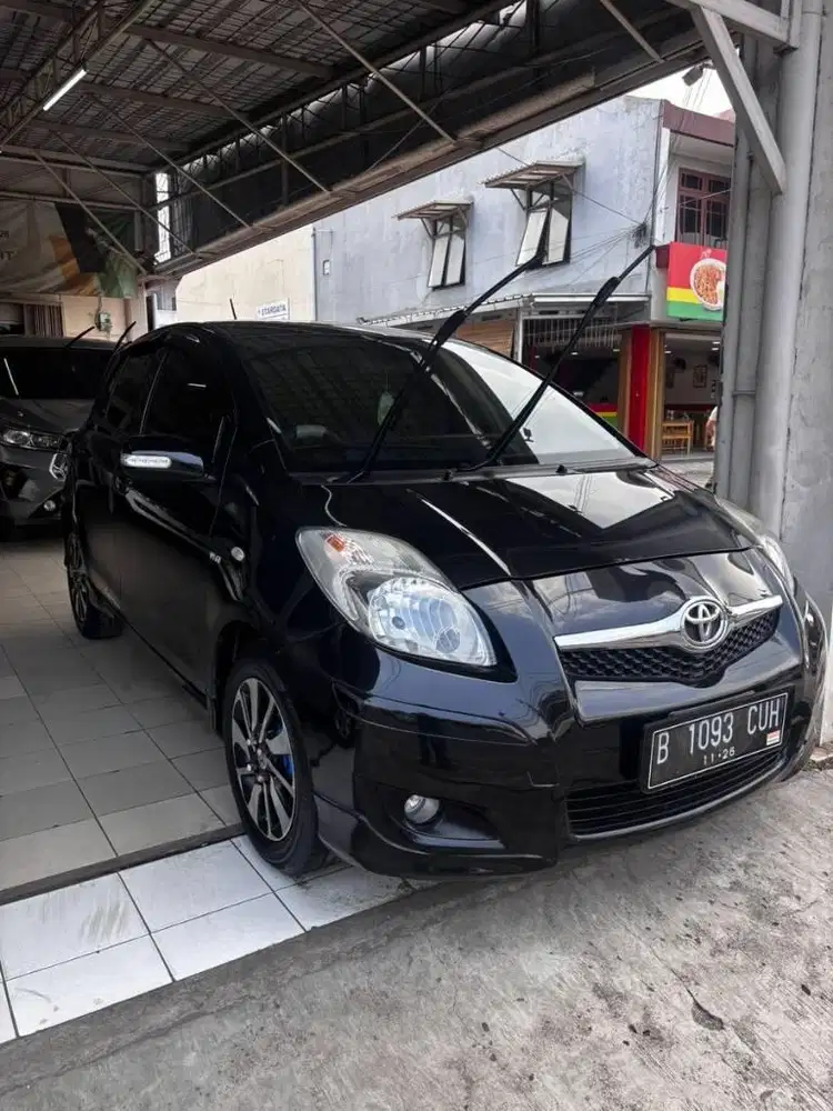 TOYOTA YARIS 2010 TYPE E MANUAL