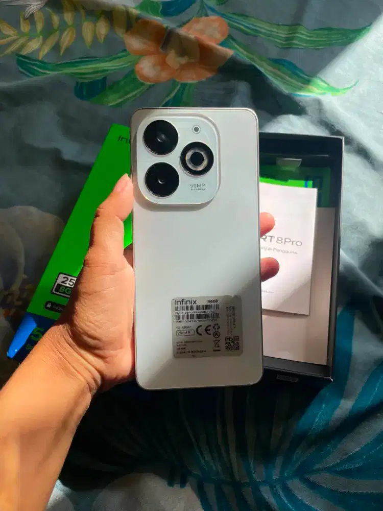 Infinix smart 8 Pro ram 4+4/256 gb