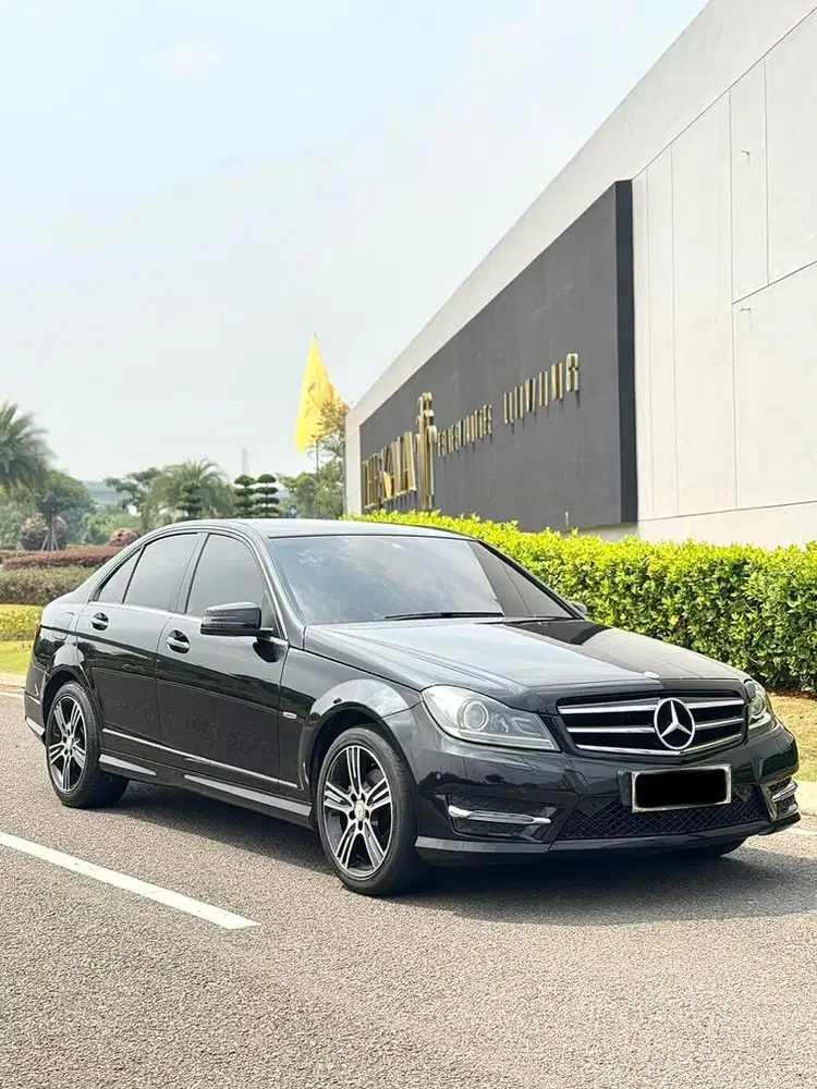 ODO LOW! Mercedes Benz C200 Edition C CGI A/T 2014