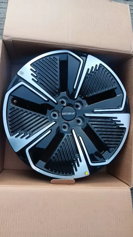 Velg Jaecoo J5 like new