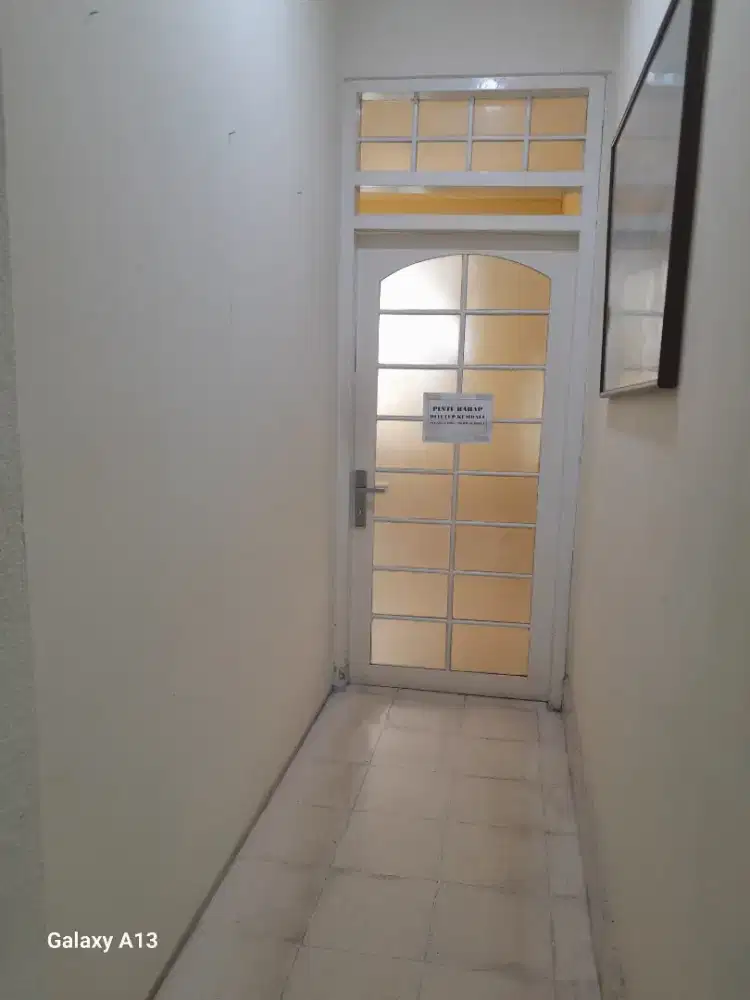 Pembantu rumah tangga Yogya