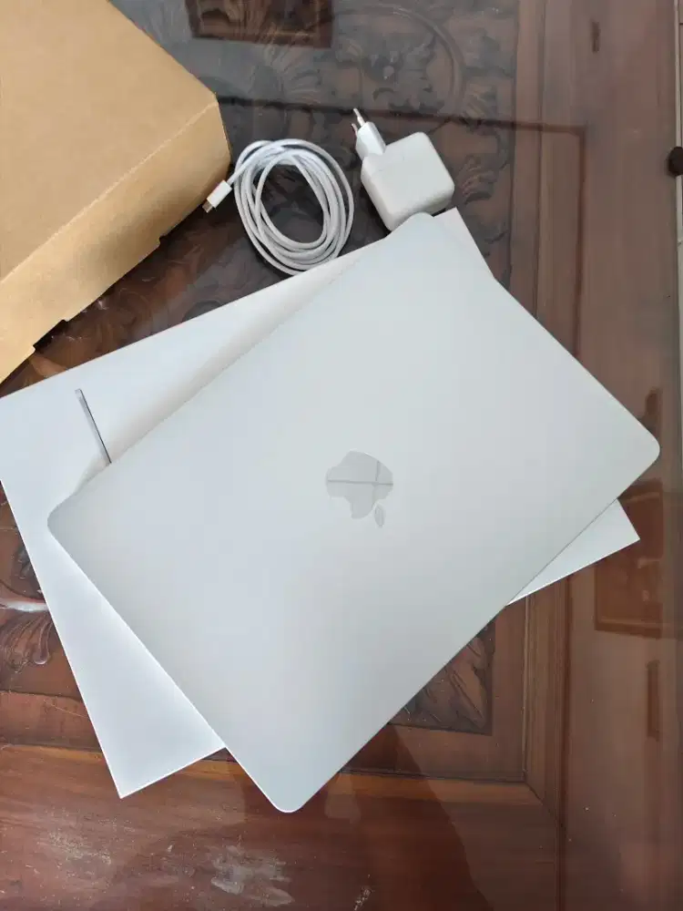 Macbook Air M5 SILVER 16/512gb DIGIMAP Fullset No TT BT