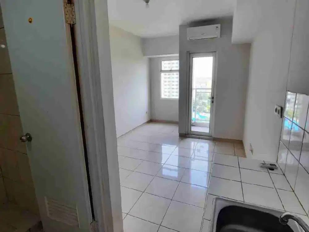 dijual cepat studio view binus di the springlake apartemen Summarecon Bekasi