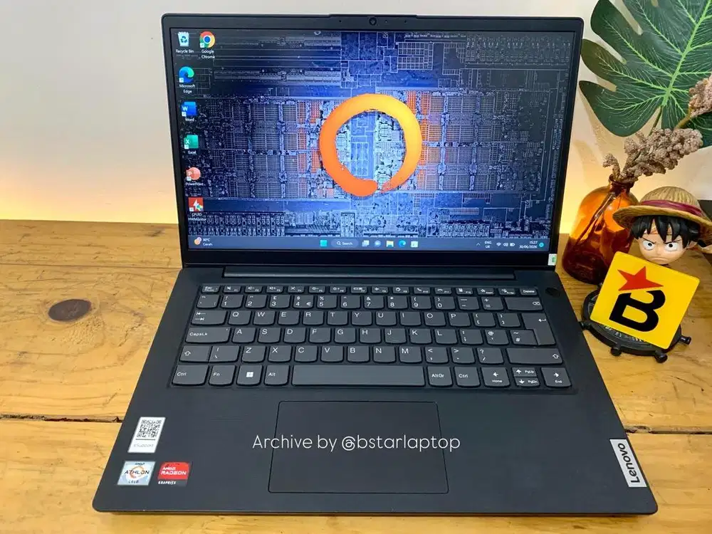 Laptop Lenovo V14 G4 AMD Athlon Gold 7220U RAM 8GB LPDDR5 / 256 FHD