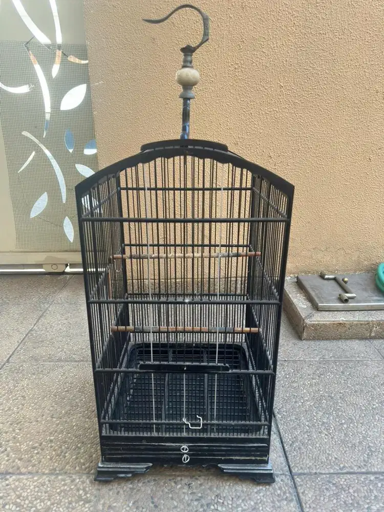 Kandang burung kayu