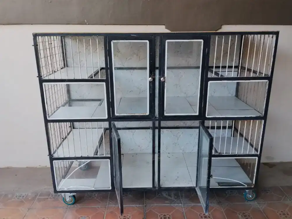 Kandang Kucing Stainless 4 pintu