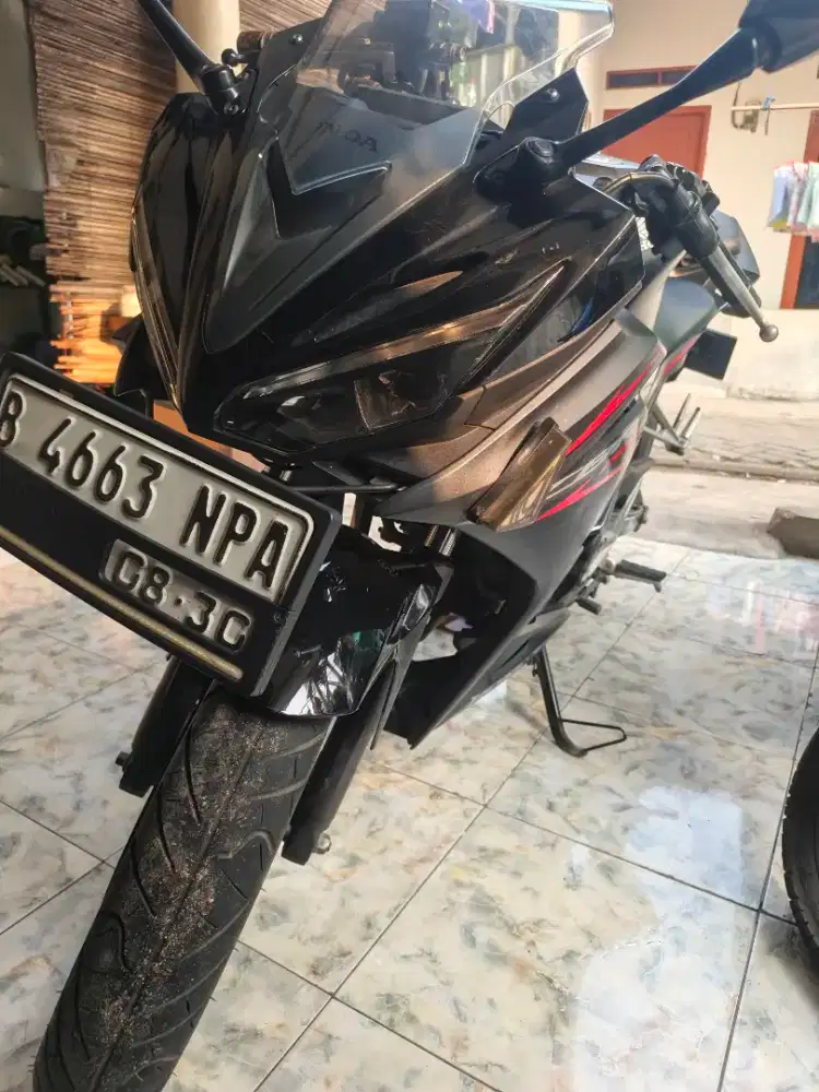 honda cbr150r lengkap pajak panjang