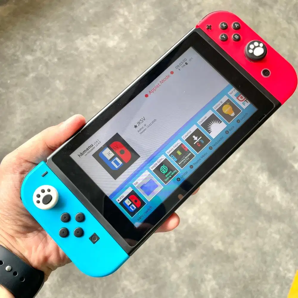 Nintendo Switch V1 - sdh bisa isi game , fullset