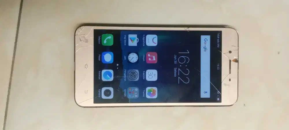 Vivo 1606 minus