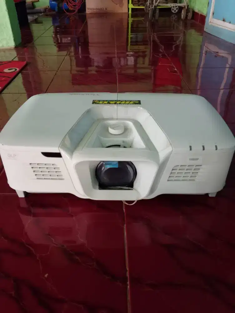 MESIN PROYEKTOR NORMAL