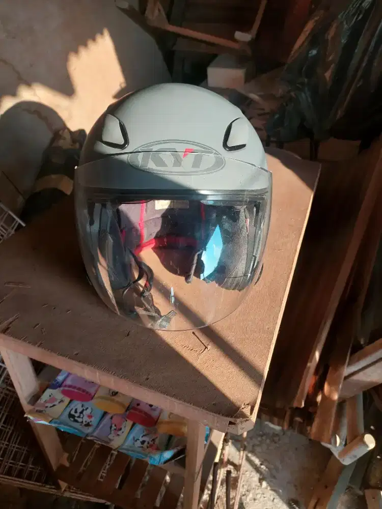 Helm Kyt DJ Maxi