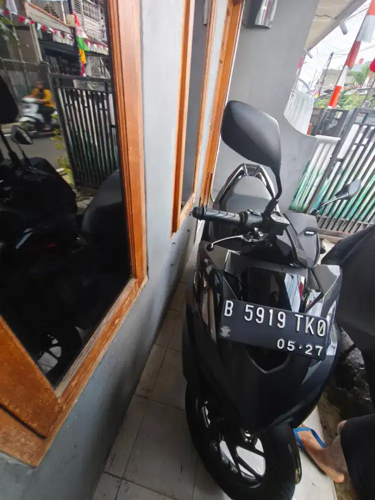 Vario 160 CBS 160 Km Rendah