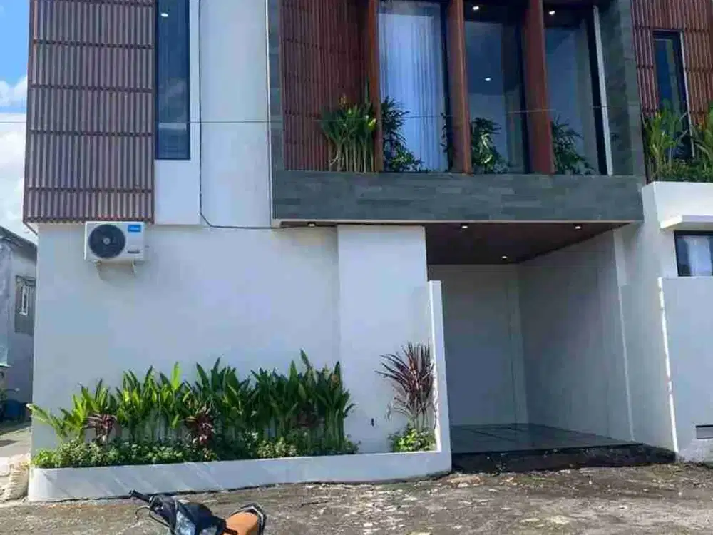 Villa Padonan Canggu Bali 3 Bedrooms - Thumbnail 3