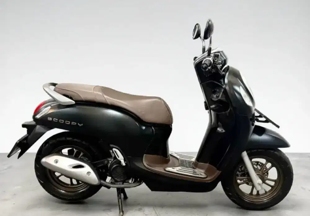 SCOOPY PRESTIGE 2023 LOW KM