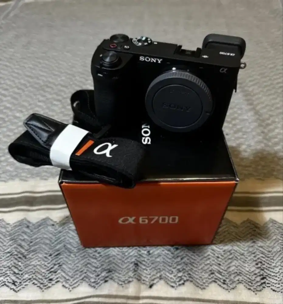 Sony 6700 like new masih garansi
