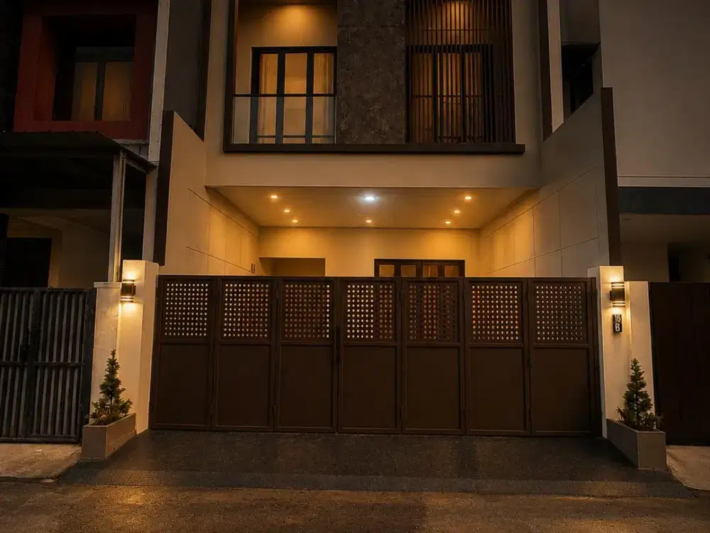 Rumah Baru!! Siap Huni Rumah Modern 3 Lantai di Rawamangun. Lihat Pasti Suka!