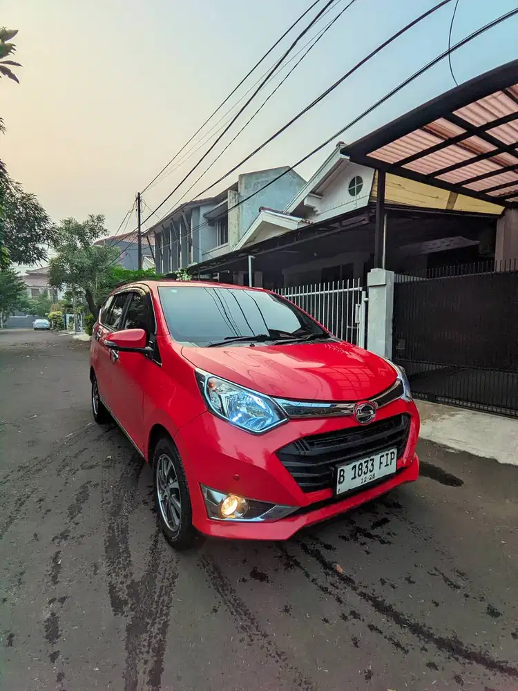 Sigra R Deluxe MT Low Km Body Kaleng Pajak Hidup Fullset cash only