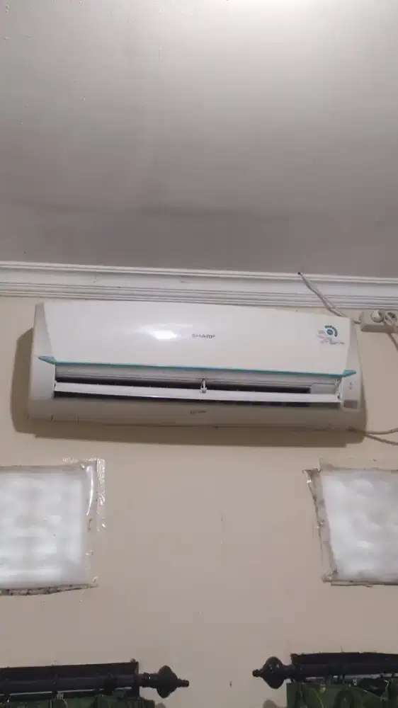 Jual borongan dan satuan AC Sharp dan TV Coocoa, kulkas Aqua