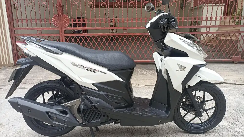 Honda Vario 150 LED tahun 2017.