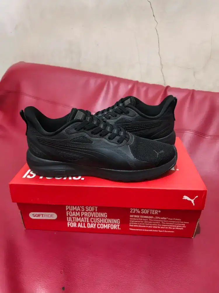 Sepatu Puma Softride Cosmic Sliptech