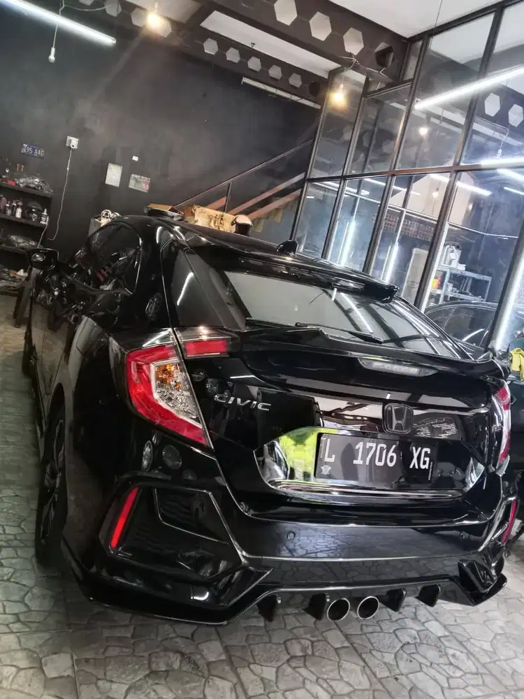 Jual Honda Civic RS Hatchback Tahun 2020 Pemakaian Tahun 2021