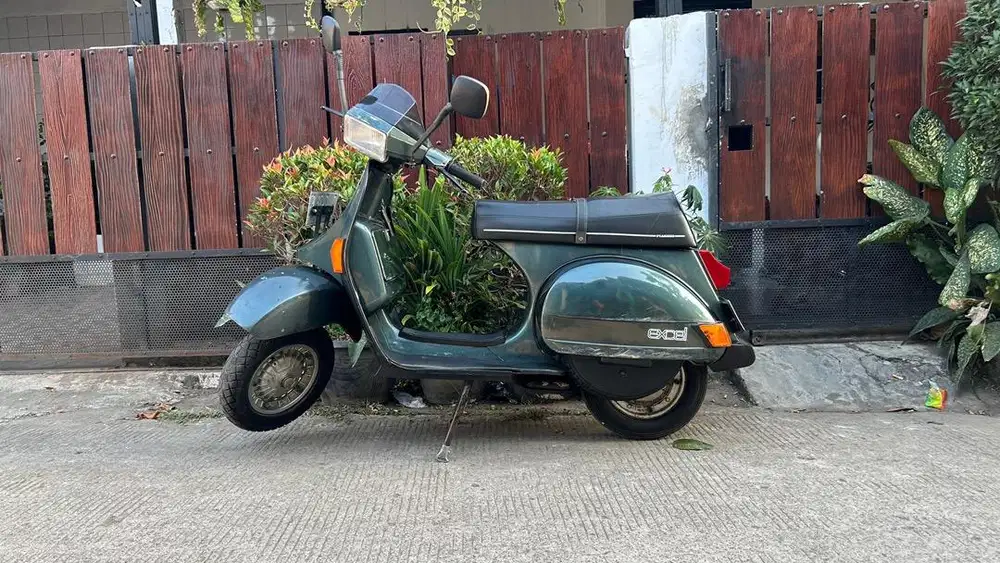 Vespa Excel Tahun 1994
