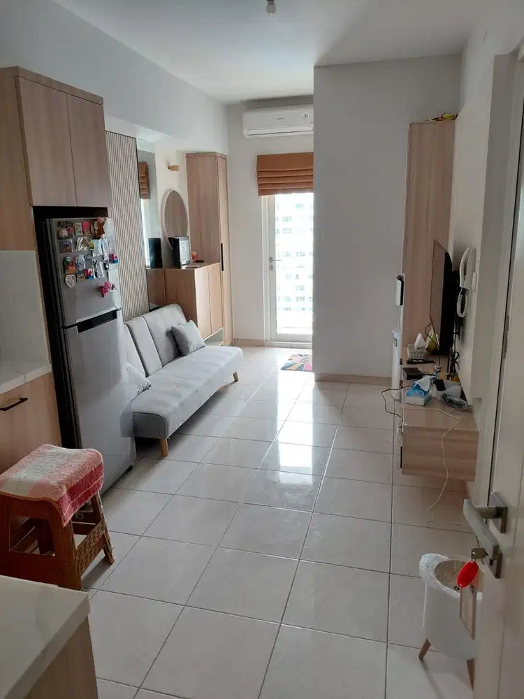Apartemen The Springlake Summarecon Bekasi sebrang SMB