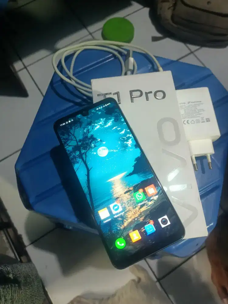 Vivo T1 Pro 5G 8/128 Fullset