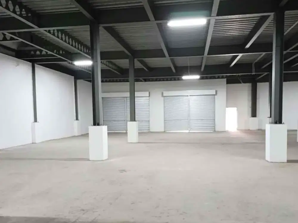 Di sewa gudang 2 lantai luas 3000 m2 dalam kawasan industri Jababeka cikarang